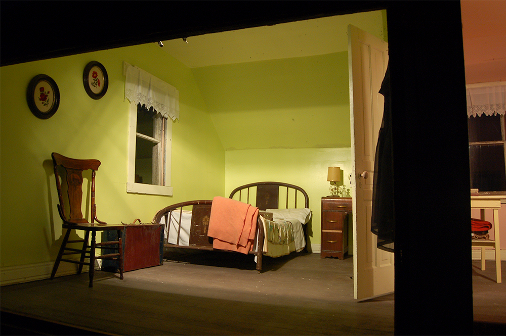 Dollhouse - Green Bedroom Night